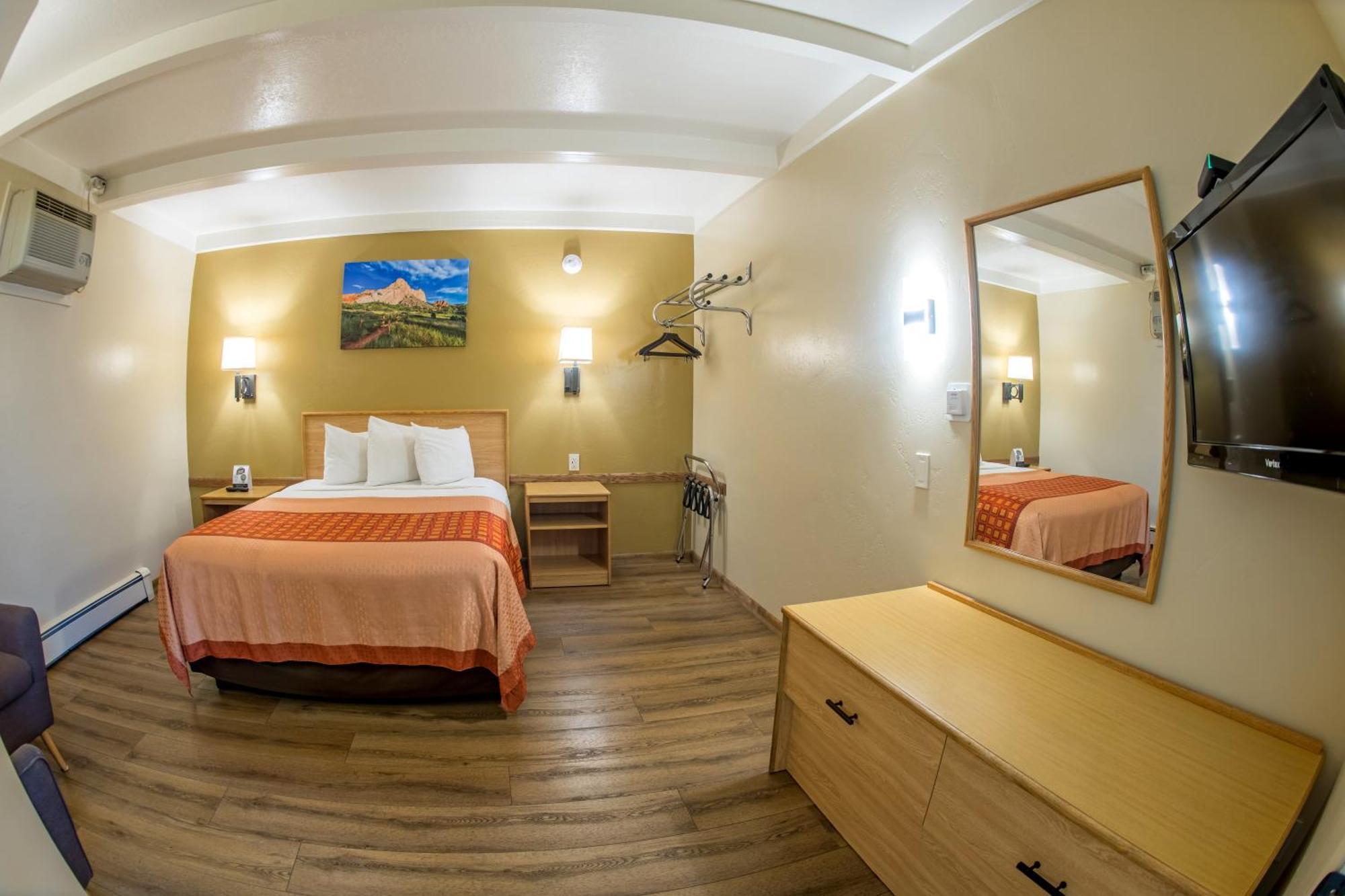 Glenwood Springs Cedar Lodge Exterior photo