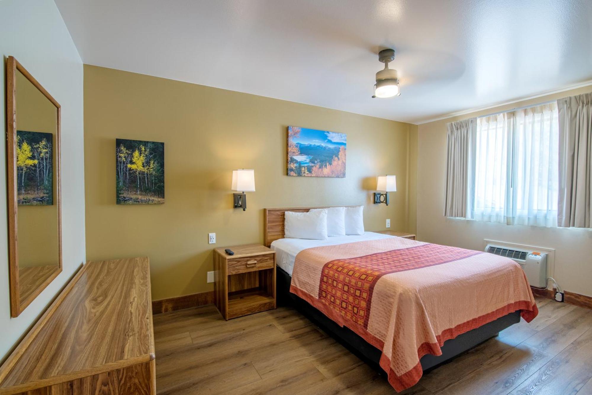 Glenwood Springs Cedar Lodge Exterior photo
